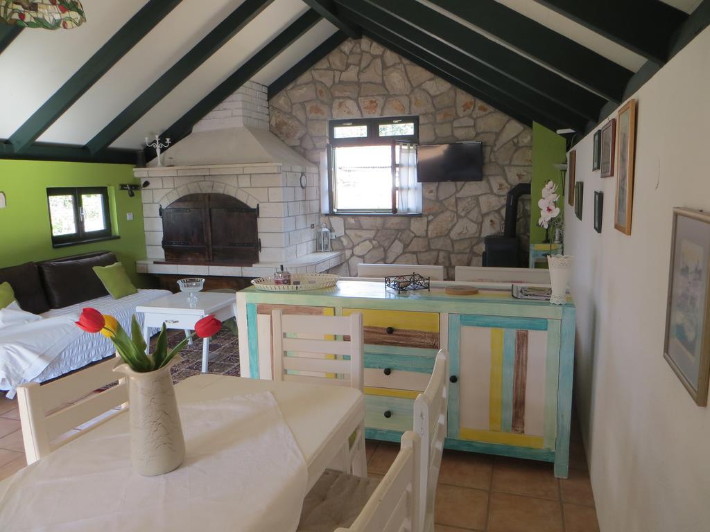 Holiday Home Artina 2 Lovište Zewnętrze zdjęcie